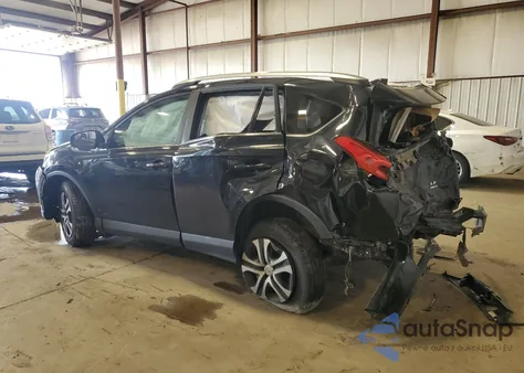 2018 Toyota Rav4 Le z USA, uszkodzony, nr VIN 2T3BFREV7JW717699
